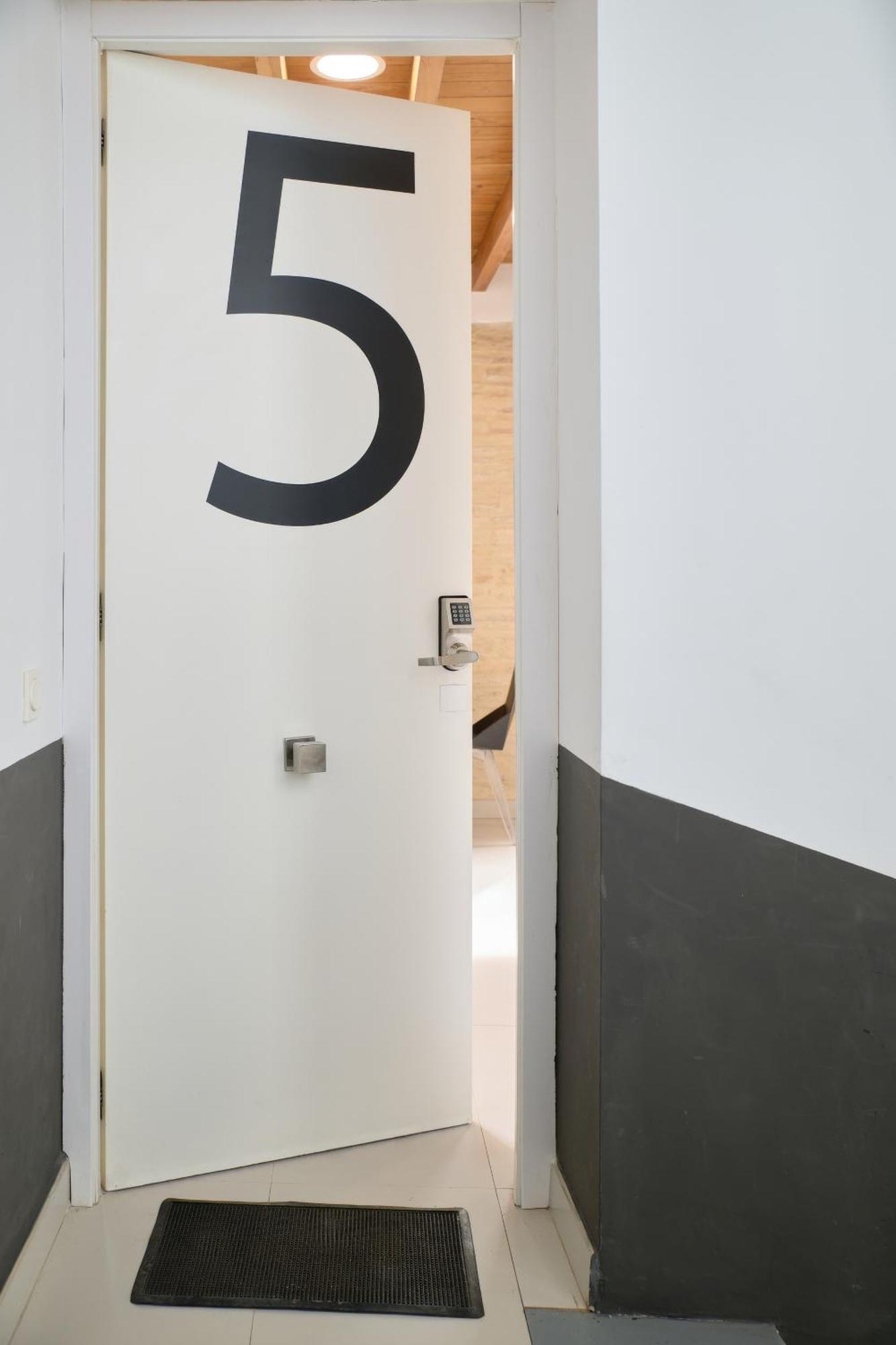 Apartamento Soleado En Plaza Del Carmen Valencie Exteriér fotografie
